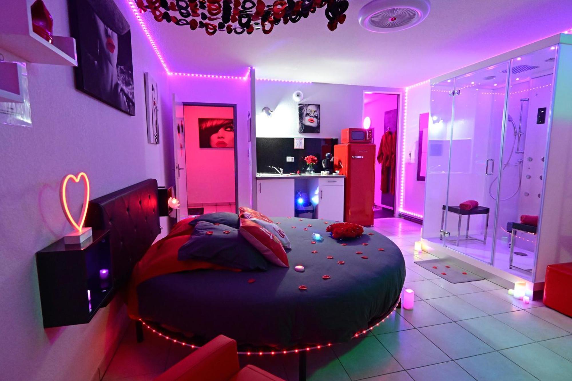 Love Room A Deux Pas De L'Ocean Avec Hammam, Sauna Et Bain A 2 :-) Бискарос Екстериор снимка