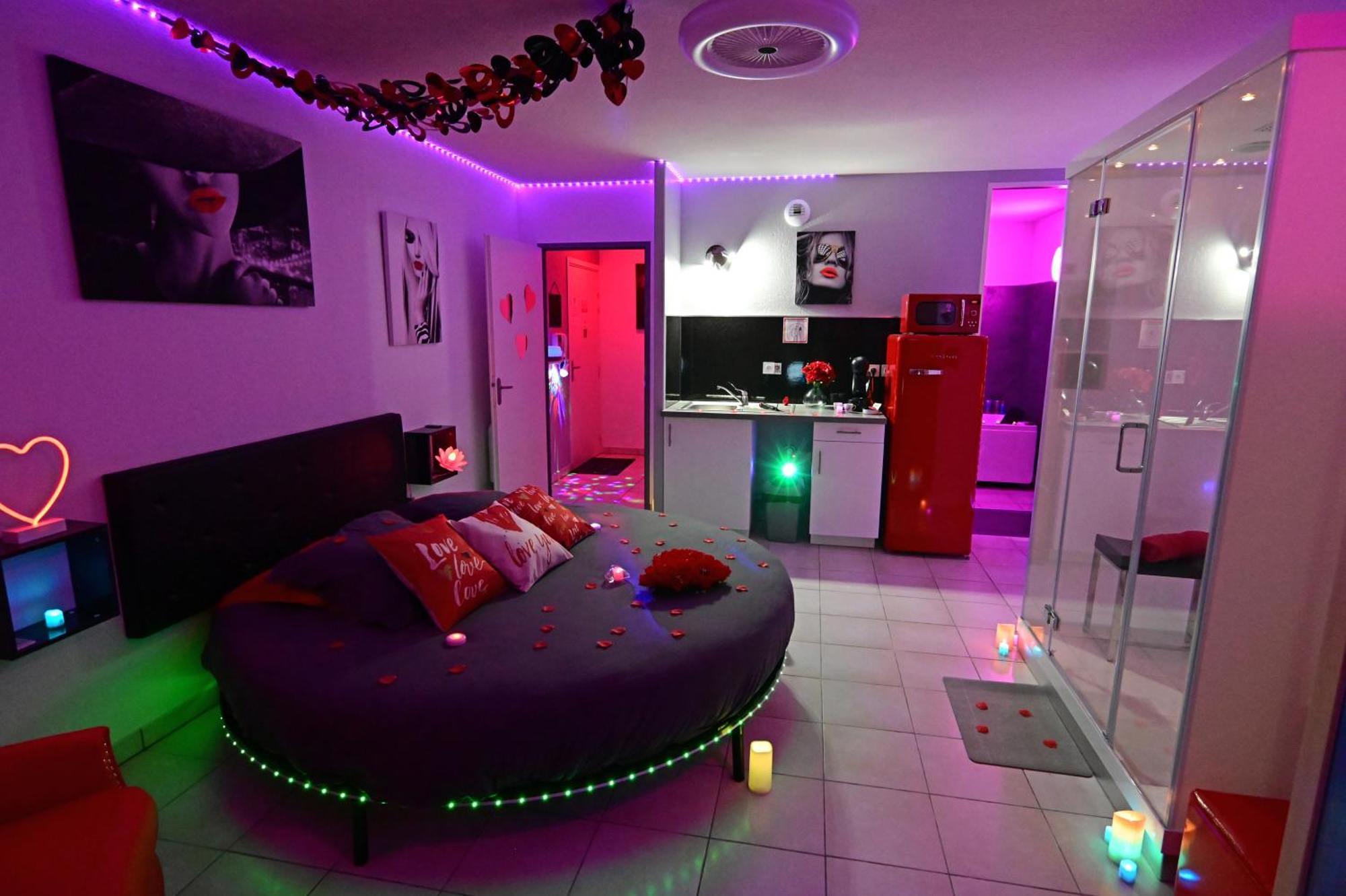 Love Room A Deux Pas De L'Ocean Avec Hammam, Sauna Et Bain A 2 :-) Бискарос Екстериор снимка