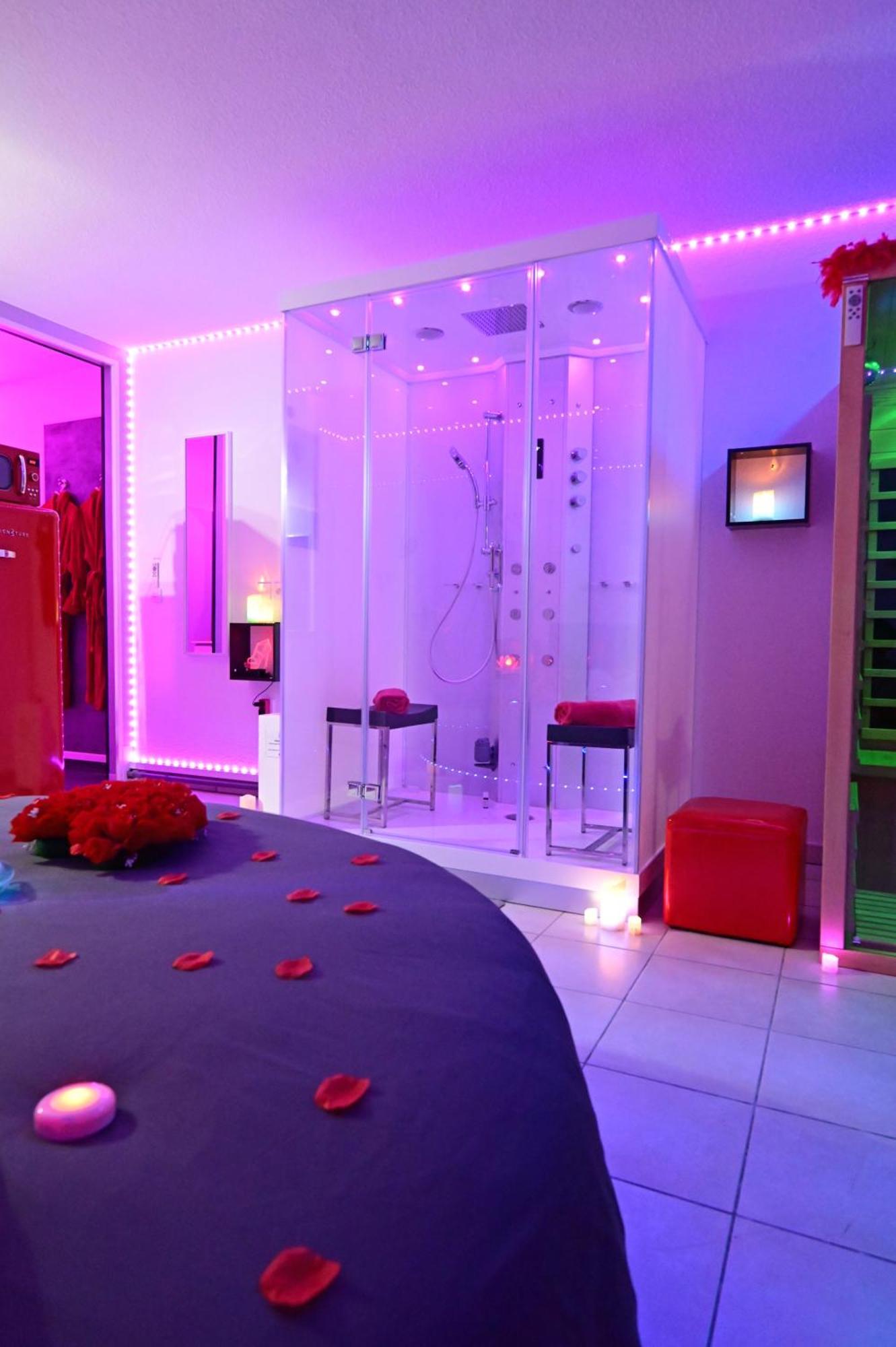 Love Room A Deux Pas De L'Ocean Avec Hammam, Sauna Et Bain A 2 :-) Бискарос Екстериор снимка