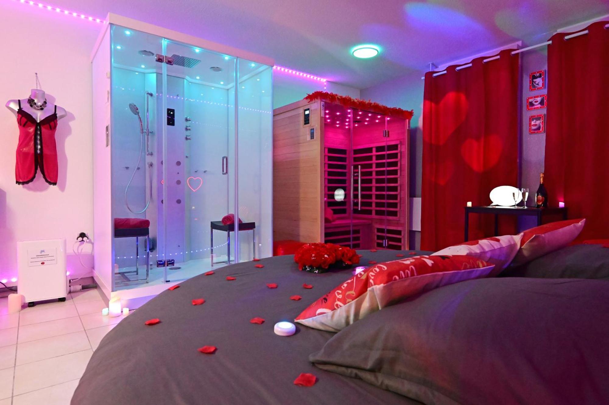 Love Room A Deux Pas De L'Ocean Avec Hammam, Sauna Et Bain A 2 :-) Бискарос Екстериор снимка